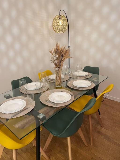Paris-Montrouge Magnifique Appartement 3 Pieces De 75M2 Avec Parking - Tres Cosy Pour 1 - 8 Personnes Refait A Neuf -Entire Apartment Luxurious And Warm -Montrouge Paris 14Eme - Proche Aeroport Orly Parc Expositions Porte De Versailles Free Wifi Grat Eksteriør billede